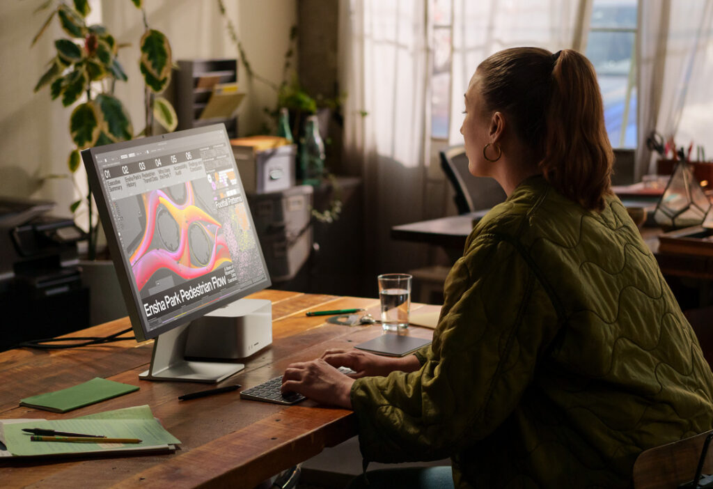 Apple Studio Display 2022